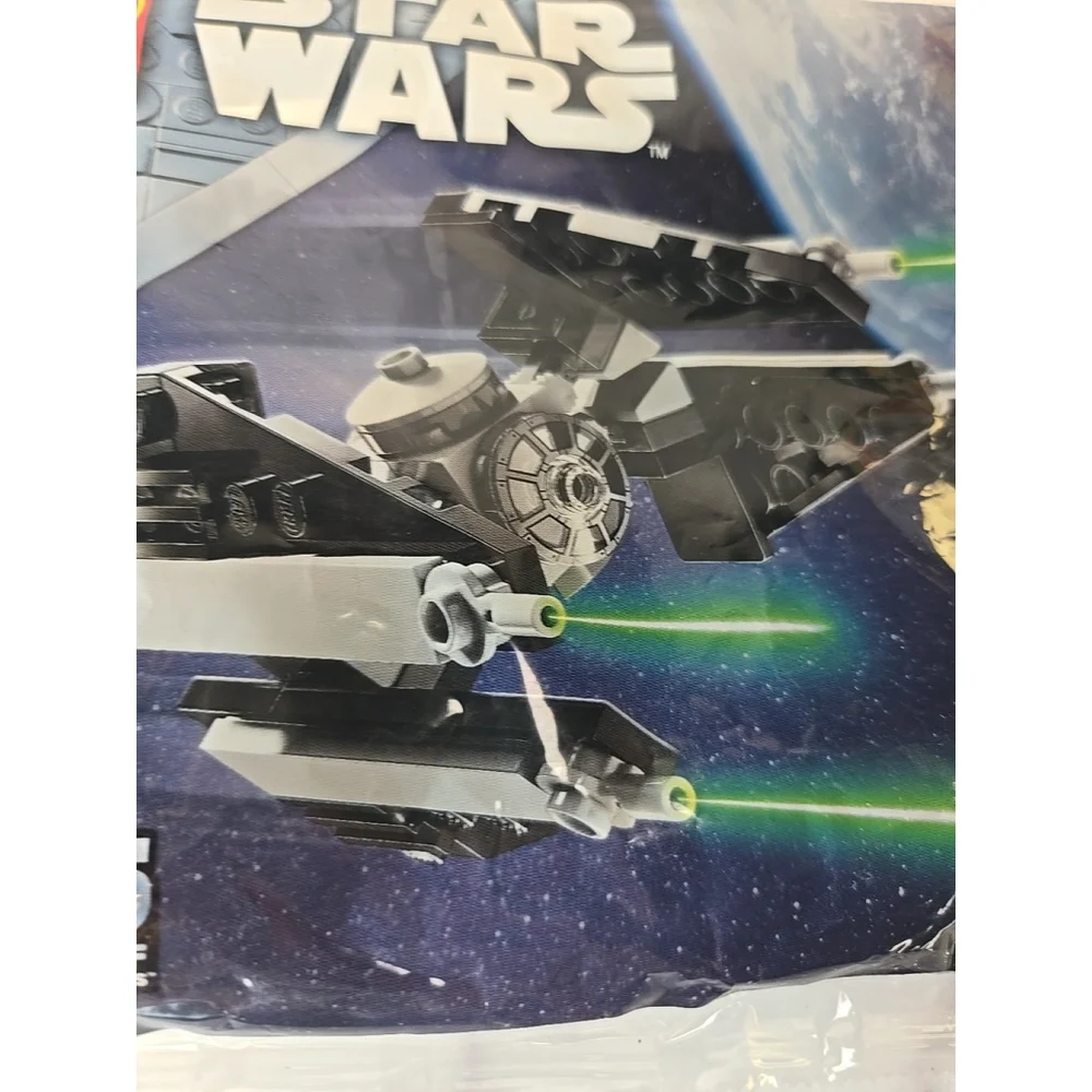 LEGO Star Wars:‎ Tie Interceptor Mini-Build (30685)